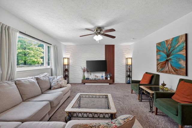 456 Goose Creek Way, West Lafayette, IN 47906