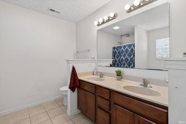 456 Goose Creek Way, West Lafayette, IN 47906