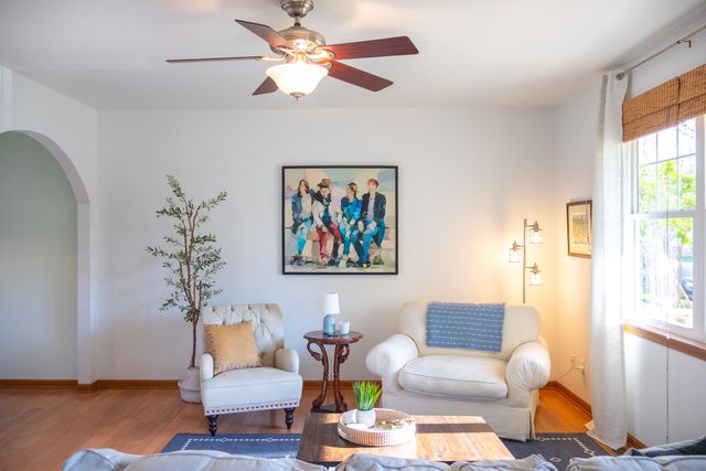 1145 Harbor Way, Chesterton, IN 46304