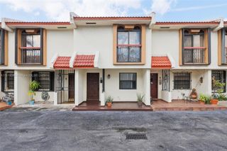 8389 NW 8th St 7, Miami, FL 33126