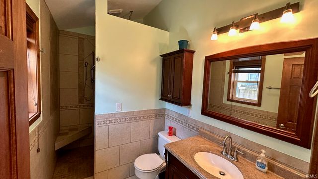 811 W State Street, Kokomo, IN 46902