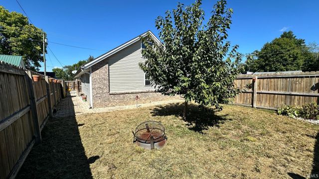 811 W State Street, Kokomo, IN 46902