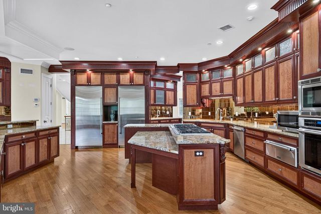 3870 PRINCETON PIKE, Lawrence Township, NJ 08648