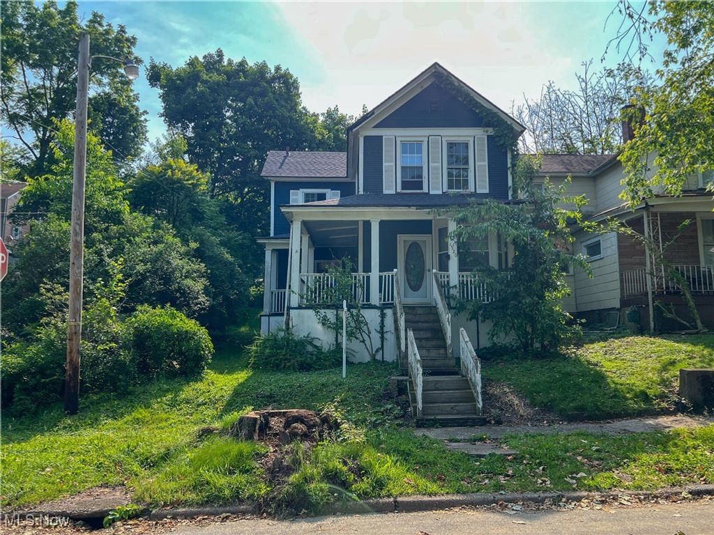 1520 Smithfield Street, East Liverpool, OH 43920