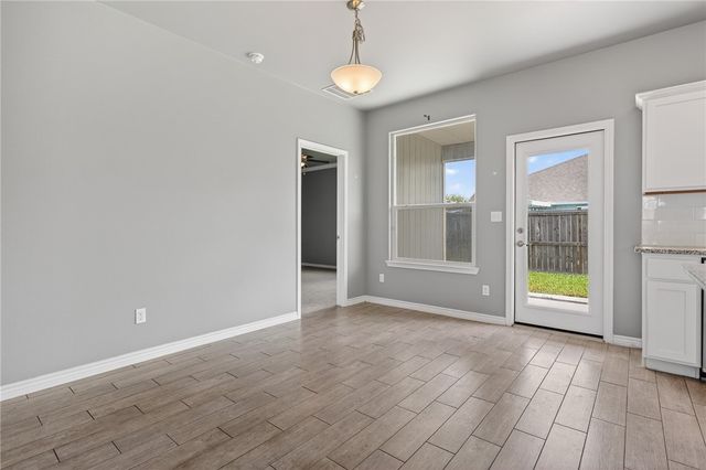 7410 Oshman Dr, Corpus Christi, TX 78414