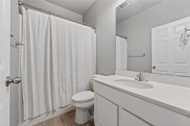 7410 Oshman Dr, Corpus Christi, TX 78414