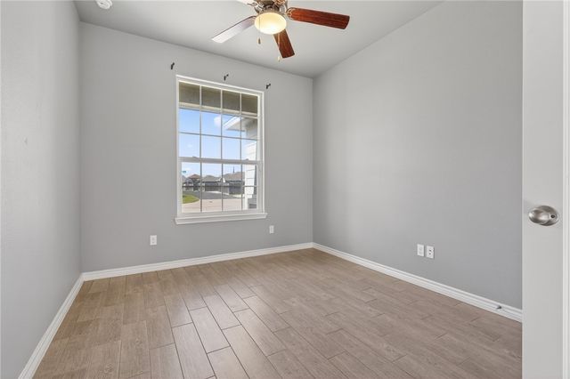 7410 Oshman Dr, Corpus Christi, TX 78414