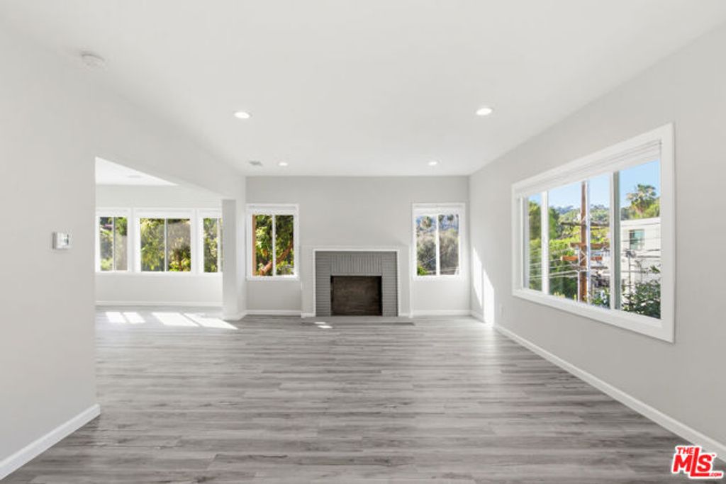 6314 Primrose Avenue, Los Angeles, CA 90068