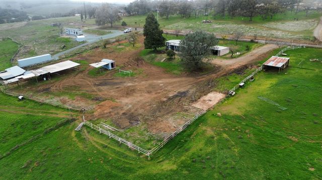 6746 Messinger Flat Rd, Valley Springs, CA 95252