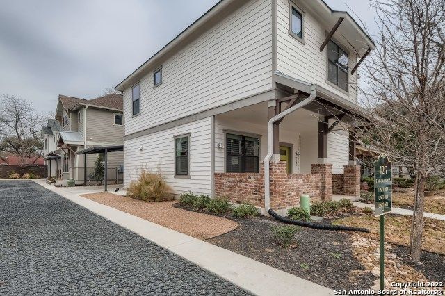 425 E Mistletoe Ave Unit 200, San Antonio, TX 78212