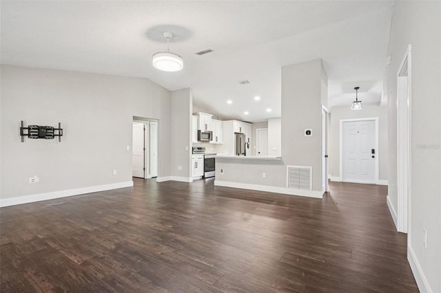 6009 HICKORY GROVE LANE, Port Orange, FL 32128