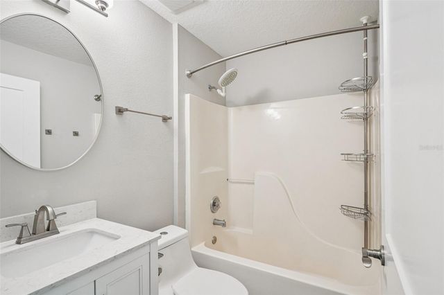 6009 HICKORY GROVE LANE, Port Orange, FL 32128