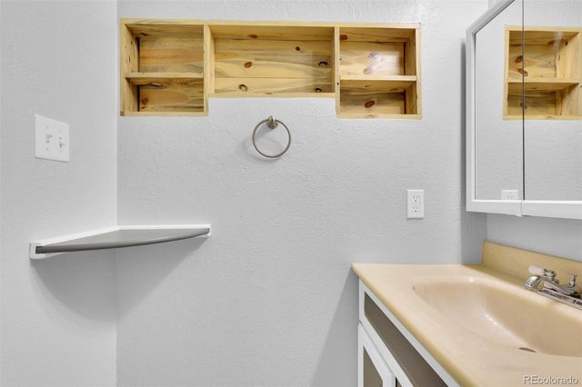 7309 W Hampden Avenue 5202, Lakewood, CO 80227