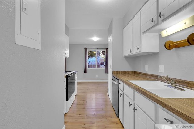 7309 W Hampden Avenue 5202, Lakewood, CO 80227