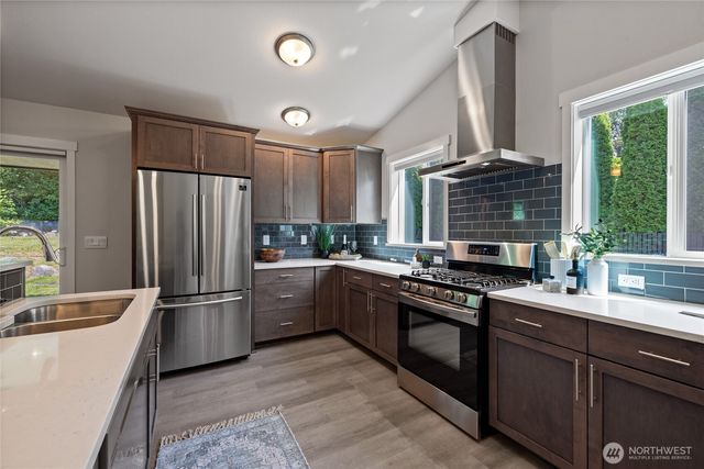 9411 Yakima Avenue, Tacoma, WA 98444