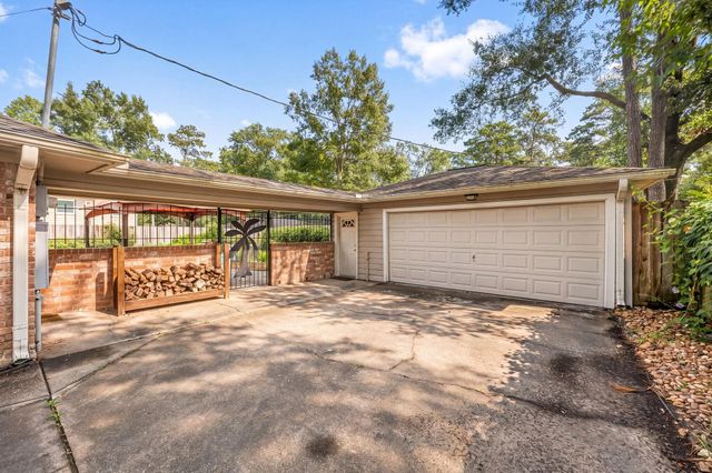 6615 Apple Valley Lane, Houston, TX 77069
