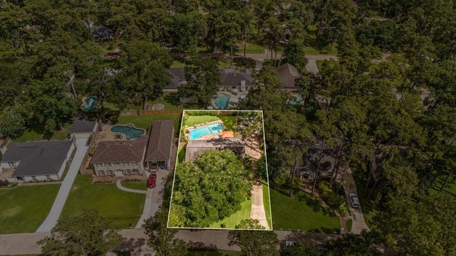6615 Apple Valley Lane, Houston, TX 77069