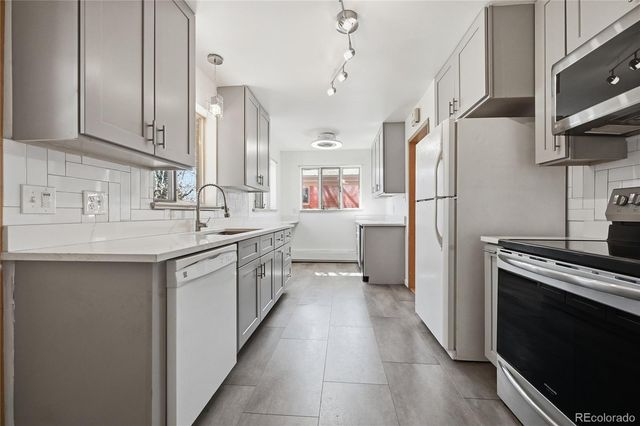 1570 S Clermont Street, Denver, CO 80222