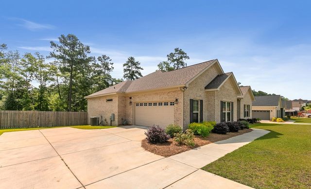 606 Billings Trail, Dothan, AL 36305