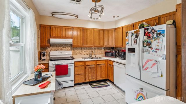587 Malboro Road, Old Bridge, NJ 08857