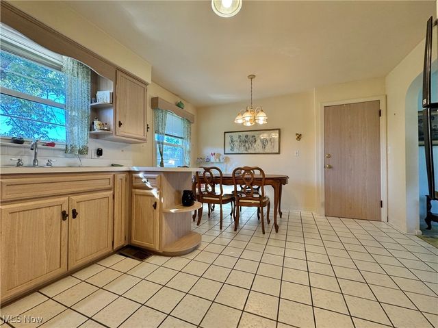 4552 New England Boulevard, Boardman, OH 44512