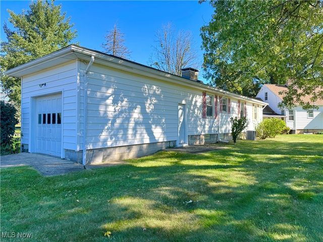 4552 New England Boulevard, Boardman, OH 44512