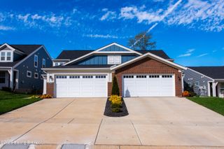 10029 Windcrest Farms Ln, Louisville, KY 40291