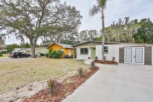 2028 N BETTY LANE, Clearwater, FL 33755