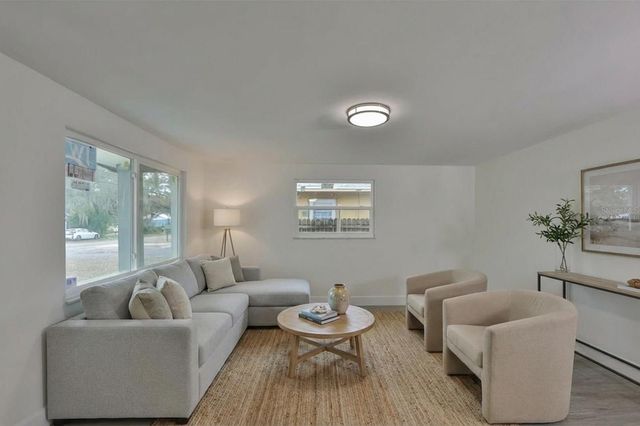 2028 N BETTY LANE, Clearwater, FL 33755