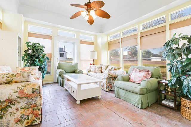 307 N 8th Street, Ballinger, TX 76821