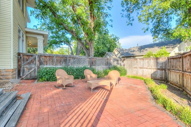 307 N 8th Street, Ballinger, TX 76821