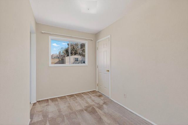 1230 Pitt Street NE, Albuquerque, NM 87112