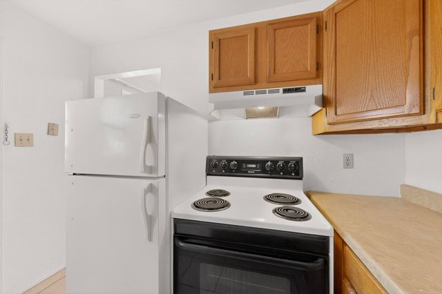 1230 Pitt Street NE, Albuquerque, NM 87112