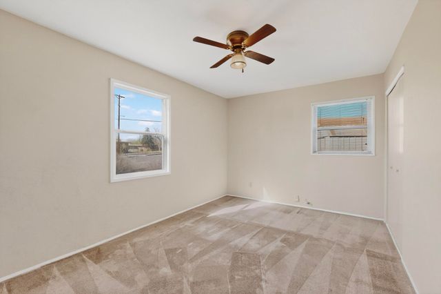1230 Pitt Street NE, Albuquerque, NM 87112