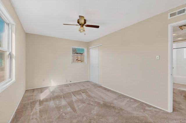 1230 Pitt Street NE, Albuquerque, NM 87112