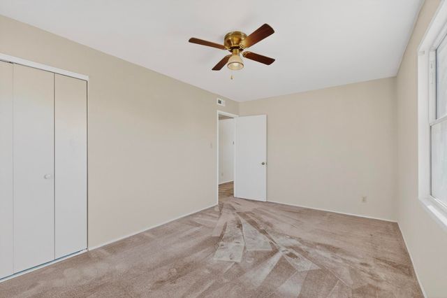 1230 Pitt Street NE, Albuquerque, NM 87112