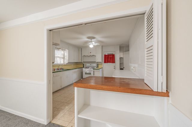 3905 London Lane, Richland Hills, TX 76118