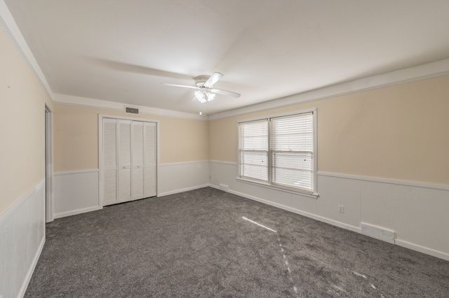 3905 London Lane, Richland Hills, TX 76118