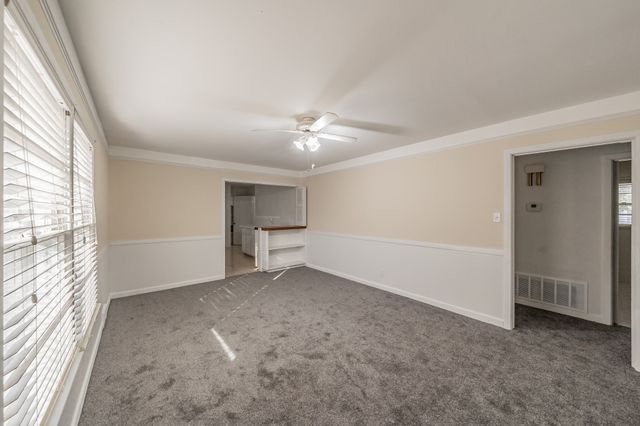 3905 London Lane, Richland Hills, TX 76118