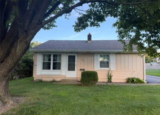 7421 Sierra Madre Trail, Youngstown, OH 44512