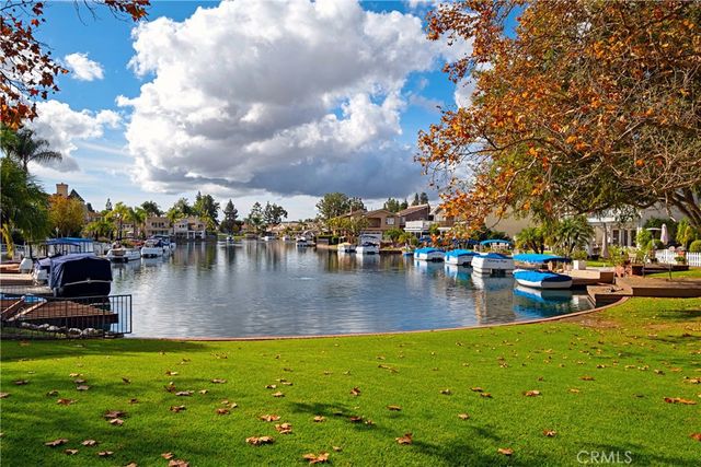 24851 Woodside, Lake Forest, CA 92630