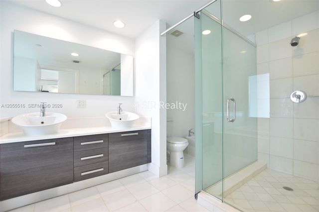 2950 NE 188th St 336, Aventura, FL 33180