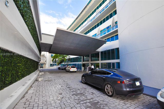 2950 NE 188th St 336, Aventura, FL 33180