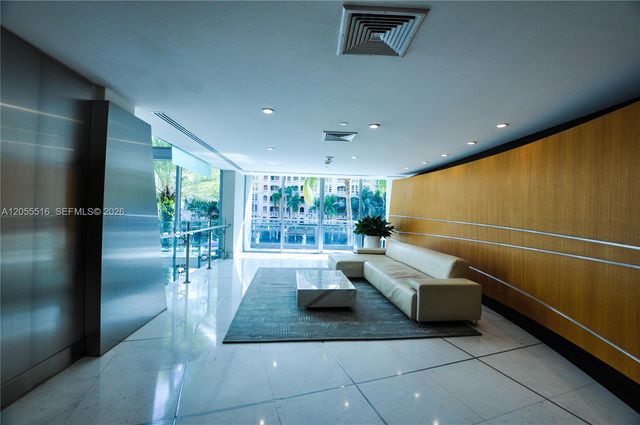 2950 NE 188th St 336, Aventura, FL 33180