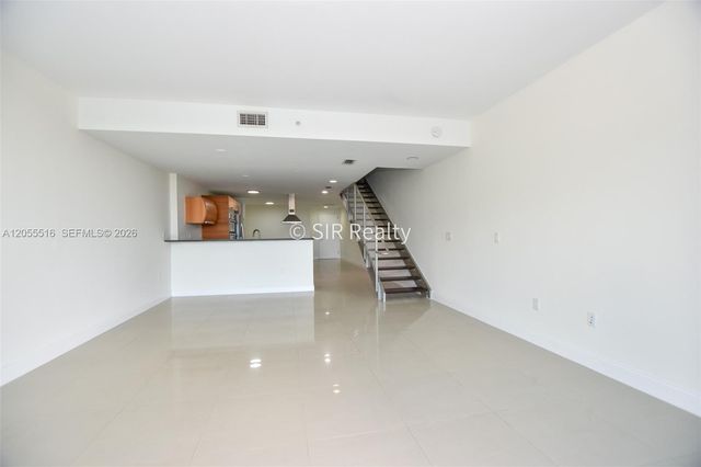 2950 NE 188th St 336, Aventura, FL 33180