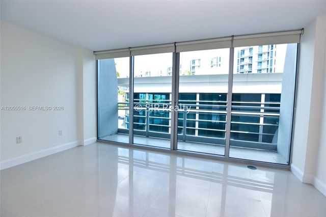 2950 NE 188th St 336, Aventura, FL 33180