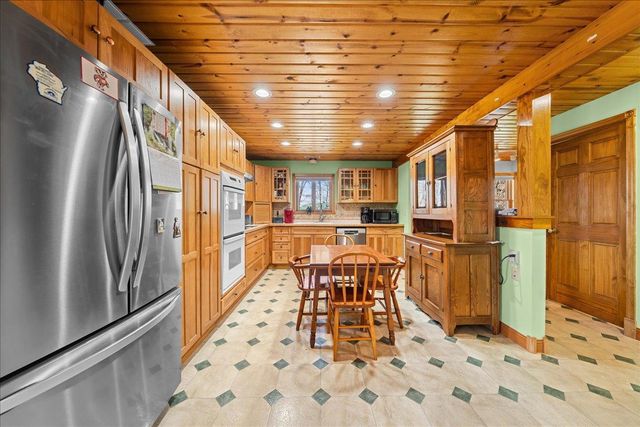 624 220th Avenue, Somerset, WI 54025