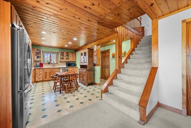 624 220th Avenue, Somerset, WI 54025