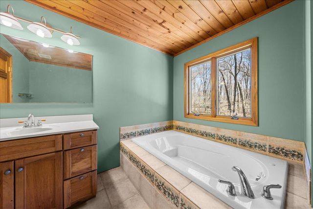 624 220th Avenue, Somerset, WI 54025