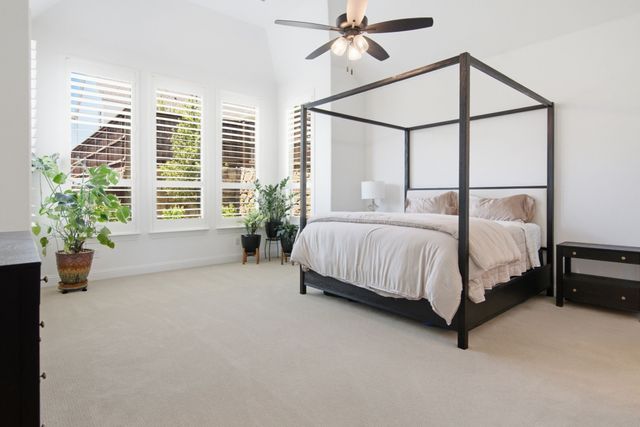 14213 Overlook Park Drive, Fort Worth, TX 76008